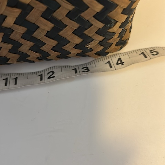 LAUREN RALPH LAUREN BLACK AND TAN WOVEN TOTE BAG MINI TOTE ATTACHED PRELOVED - Picture 10 of 16